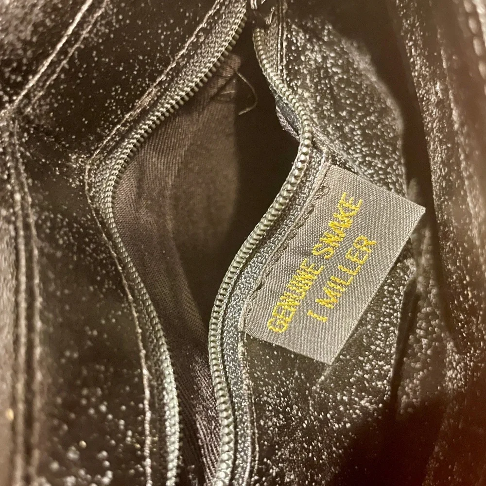 VTG 70’s Genuine Snakeskin Clutch Shoulder Bag Red Gold chain strap Flap LUXURY - Picture 12 of 15